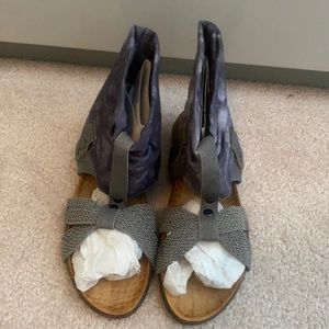 Brand new flat sandals